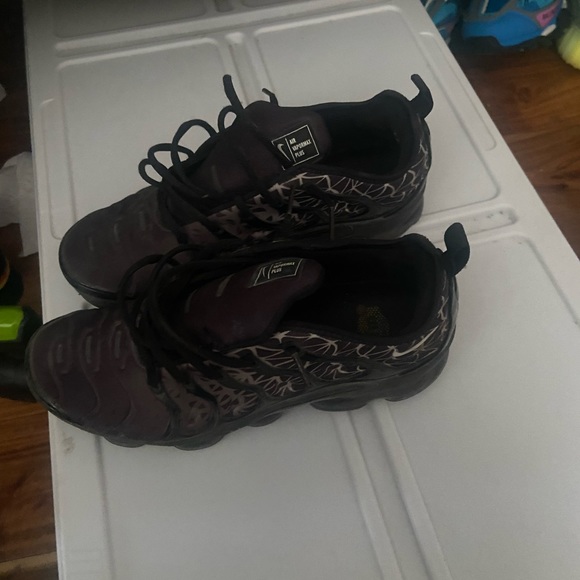 vapormax poshmark